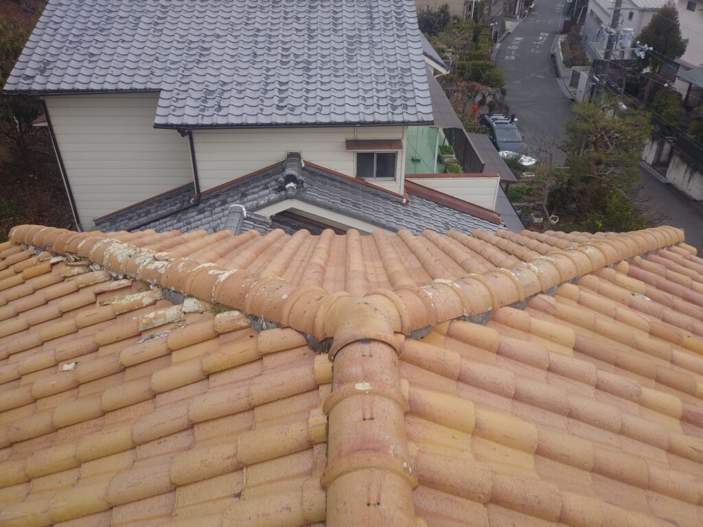 Before：重たいS瓦の土葺き屋根