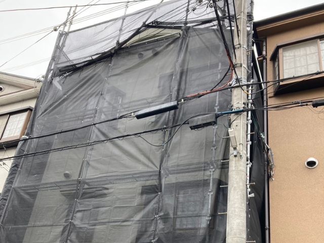 足場の組立と作業準備